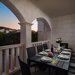 Kami - 4 Stars Villa, Heated Pool * Primosten