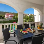 Kami - 4 Stars Villa, Heated Pool *