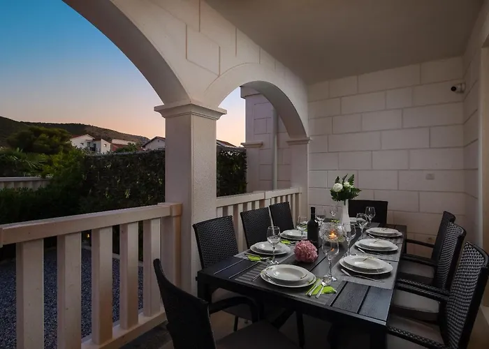 Kami - 4 Stars Villa, Heated Pool * Primošten