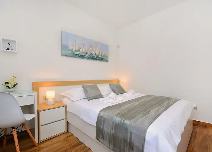 Kami - 4 Stars Villa, Heated Pool *